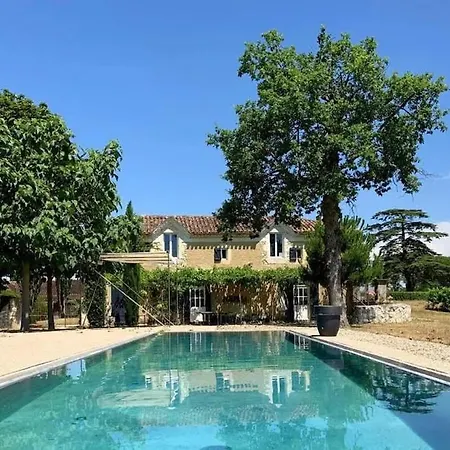 بيت للعطل La Maison Du Vignoble Piscine, Tennis, Wallbox